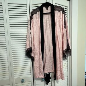 Victoria’s Secret Light Pink Animal Print Robe